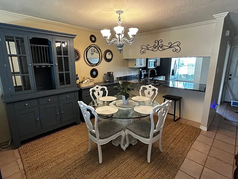 270 Hillcrest Rd #701 — Photo 14