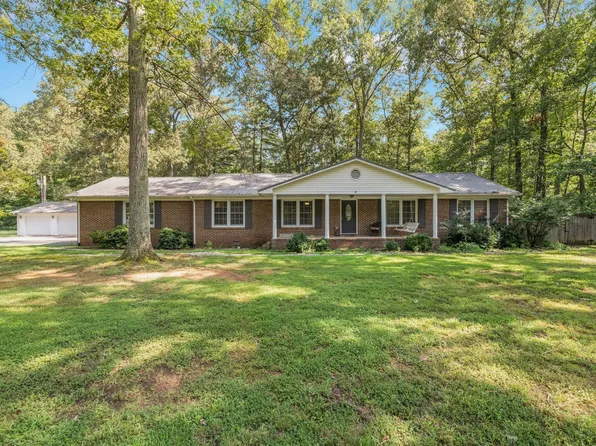 461 Royal Oak Dr, Winchester, TN 37398