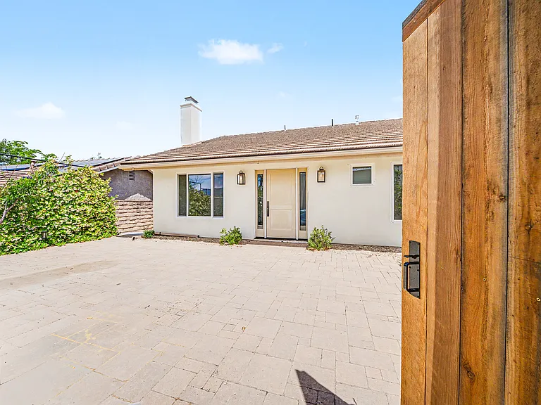 28817 Barragan St — Photo 5