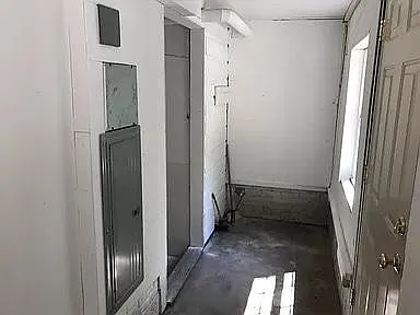513 Tyler St — Photo 10