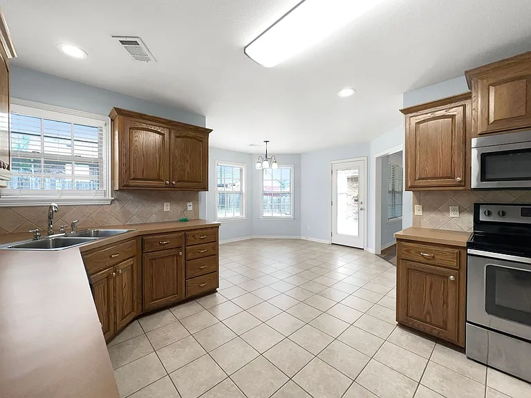 2060 Kalei Ln — Photo 14