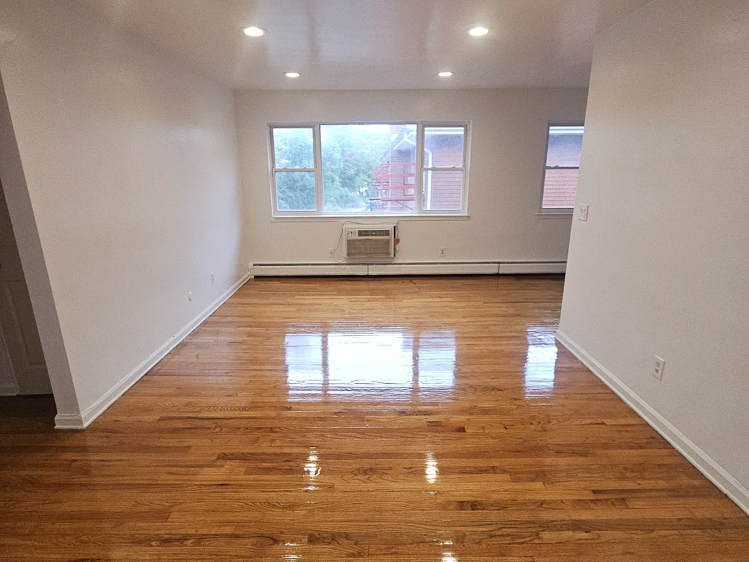 2 bed, $2,200 — Photo 1