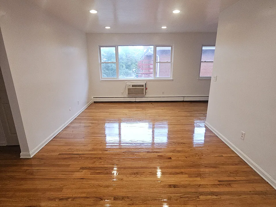 114 River Rd #122B