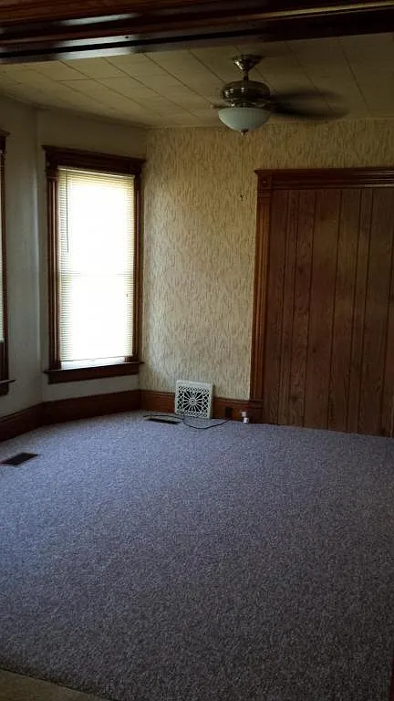 916 Vine Street — Photo 4