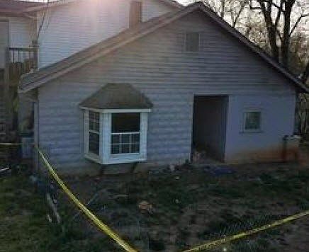 2nd image of 3455 Douglas Dam Rd