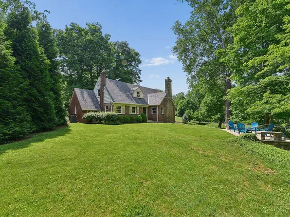 7121 Paddison Rd, Cincinnati, OH 45230