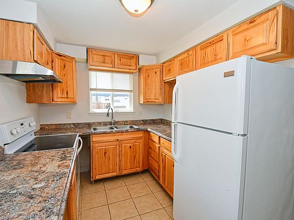 5th image of 10005 Sagewood Dr