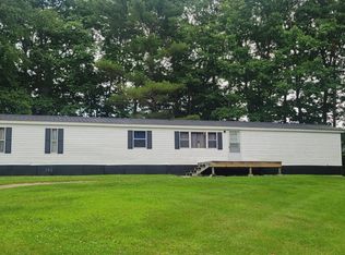 694 Rockland St, Rockport, ME 04856