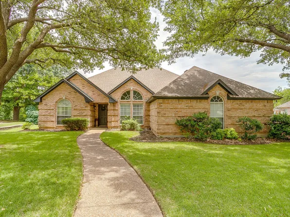 9928 Wandering Way St, Fort Worth, TX 76126