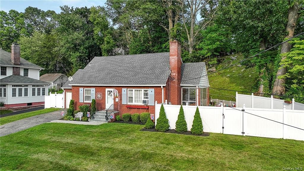 413 Union Avenue, Peekskill, NY 10566 Zillow