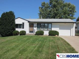 4908 Vinton St, Omaha, NE 68106