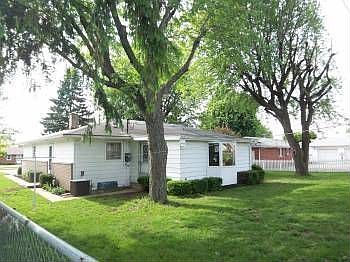 3rd image of 209 Organ Dr