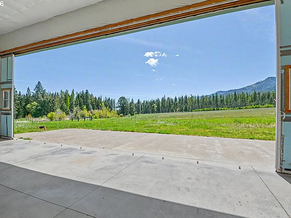 3rd image of 62242 Tamarack Springs Ln