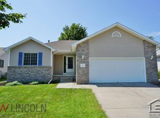1845 SW 36th St, Lincoln, NE 68522