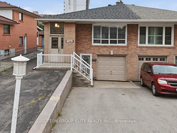 1060 Claredale Rd, Mississauga, ON L5G 1T6
