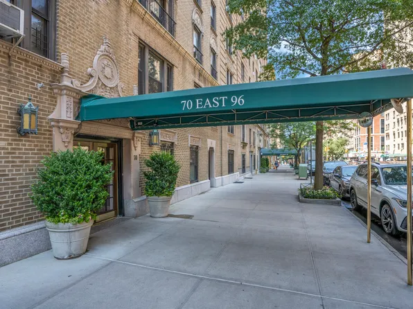 70 East 96th Street image 18 of 27