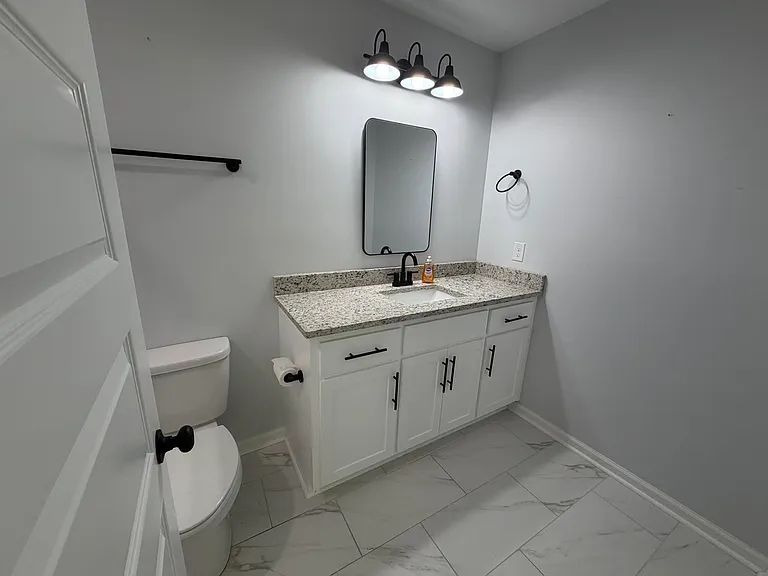 3828 Woodland Hills Dr — Photo 30