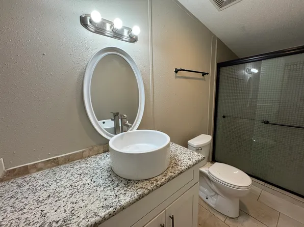 11007 Pine Desert Ln, Houston, TX 77088