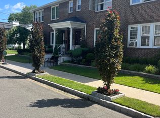 144 7th St, Cresskill, NJ 07626