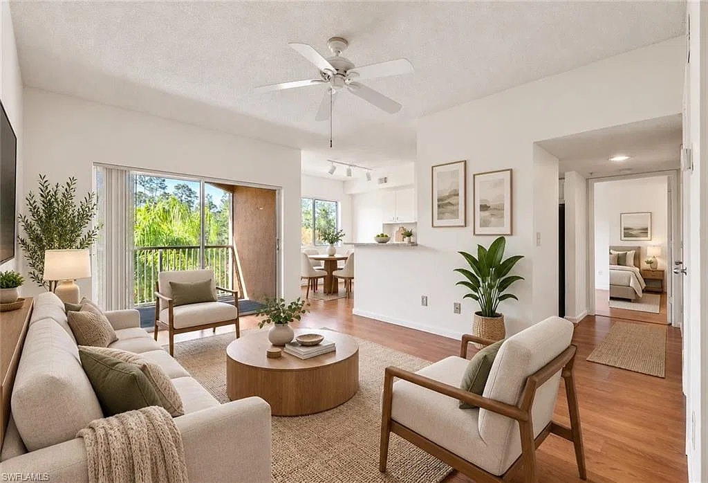 1 bed, 1.0 bath, 734 sqft, $1,600 — Photo 1