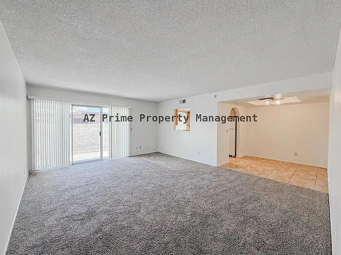 812 W Duke Dr — Photo 4