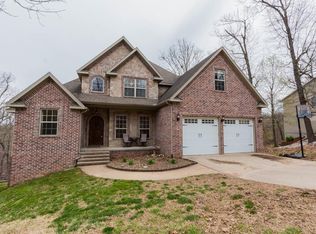 9274 Arabian Dr, Rogers, AR 72756