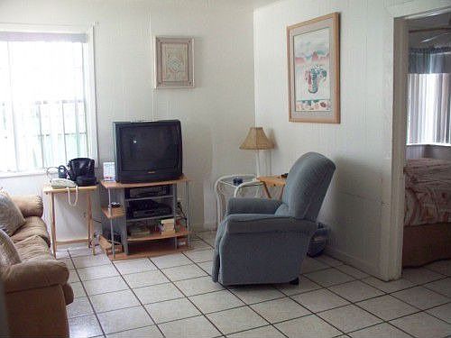 3rd image of 14141 Gulf Blvd #5