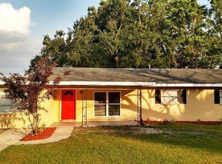 2107 Hollywood Dr, Leesburg, FL 34748