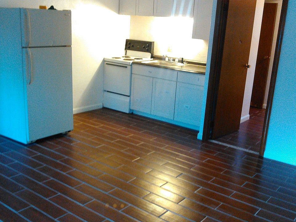 1st image of 401 6th St APT G