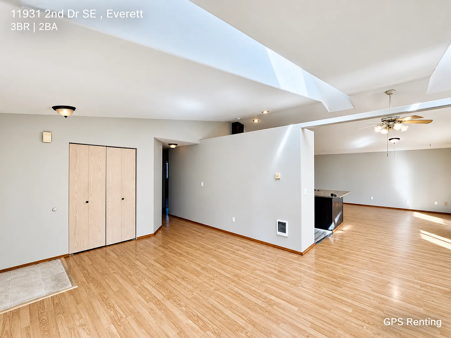 3-Bedroom, 2-Bathroom Rambler in Everett — Photo 3