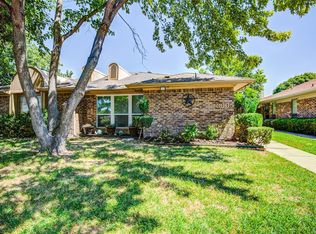 3005 Airhaven St, Dallas, TX 75229