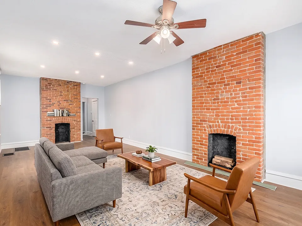 370 N Garfield Ave #370