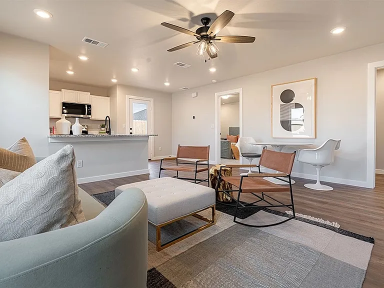 3525 Turner Ave — Photo 6