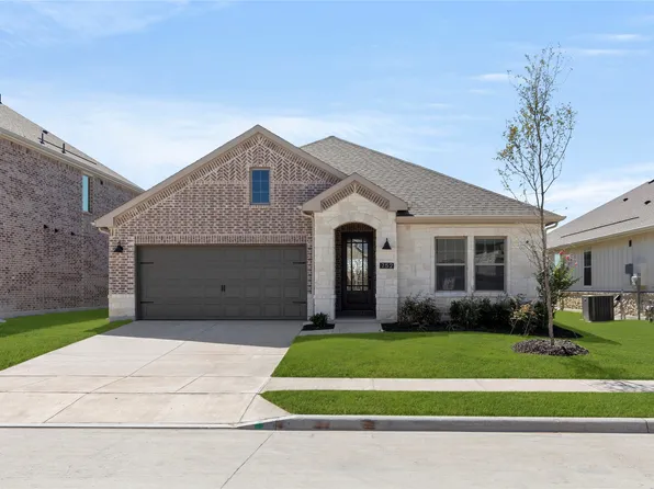 752 Waterhouse Lake Dr, Anna, TX 75409