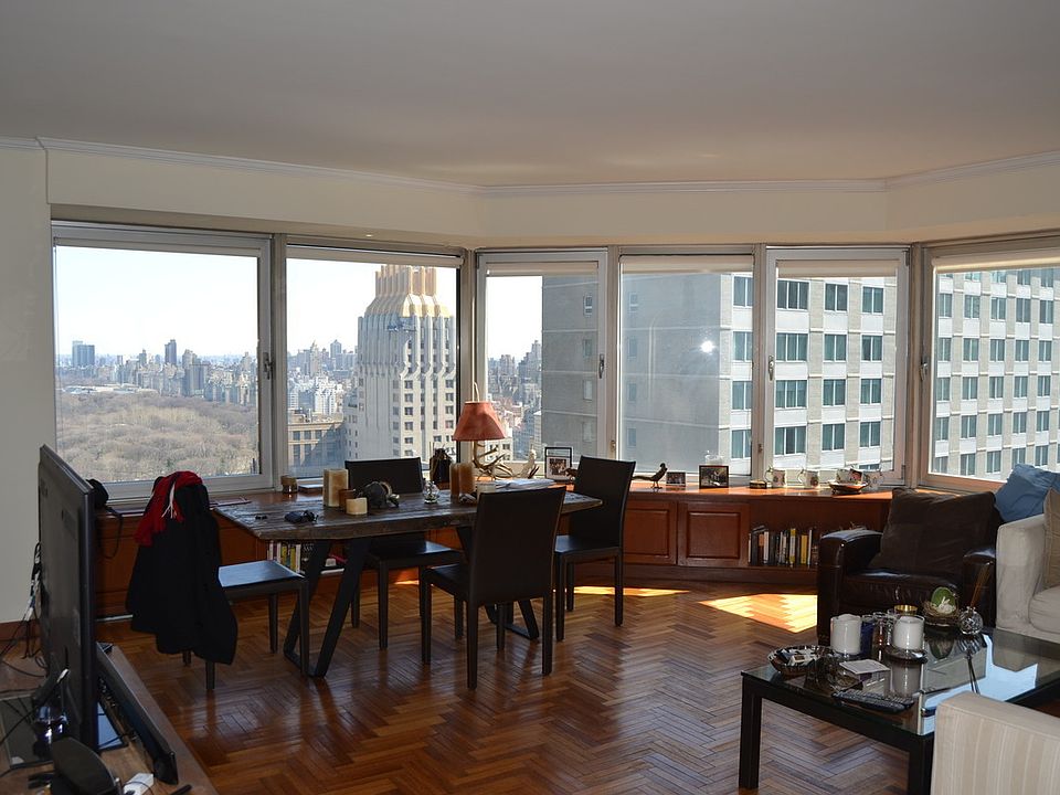 1st image of 150-156 W 56th St APT 3202