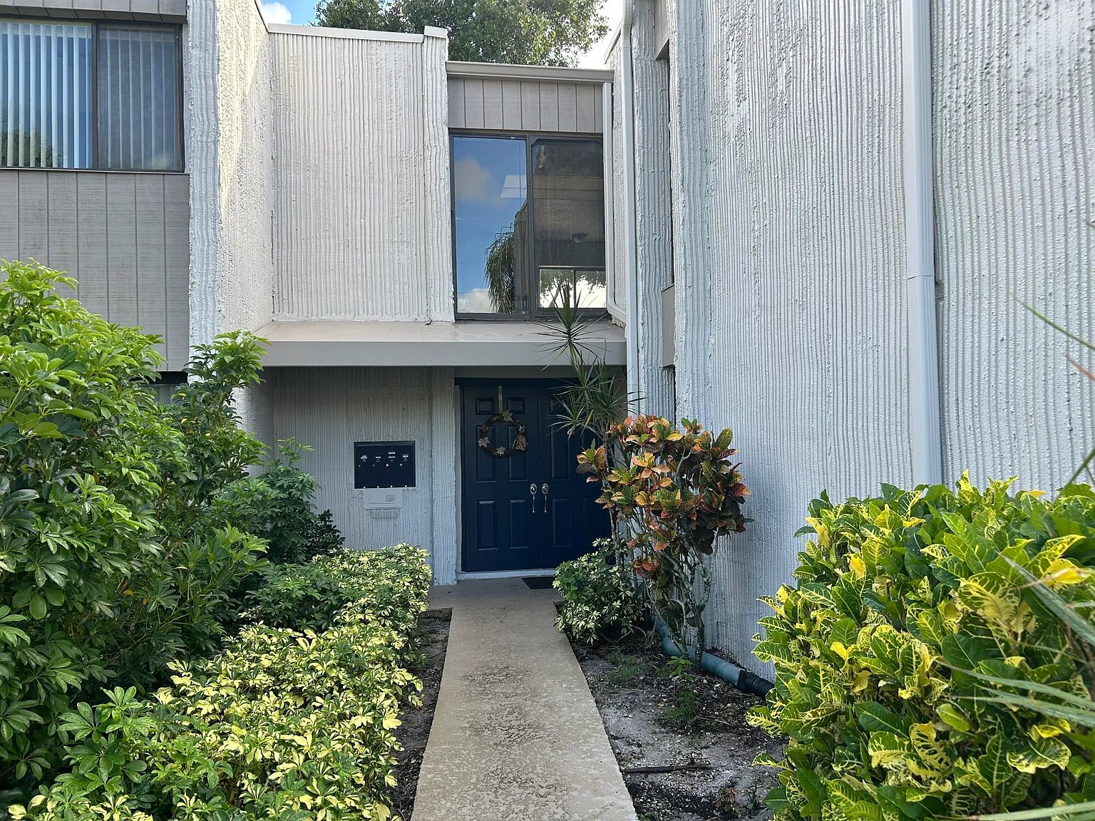 2 bed, 2.0 bath, 1500 sqft, $2,300 — Photo 3