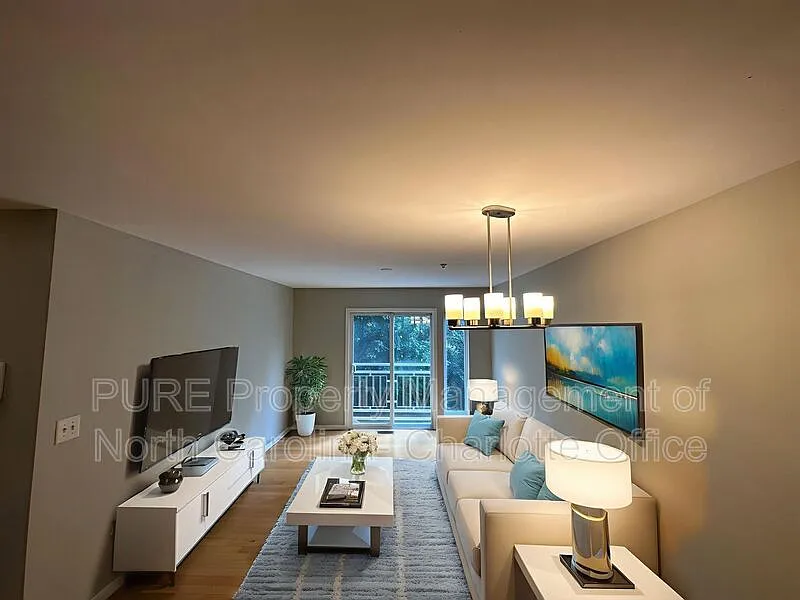 Building Photo - 3911 Picasso Ct
