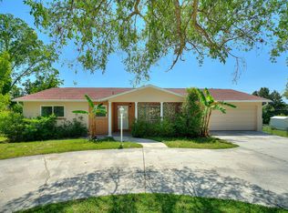 105 S Lucille St, Beverly Hills, FL 34465