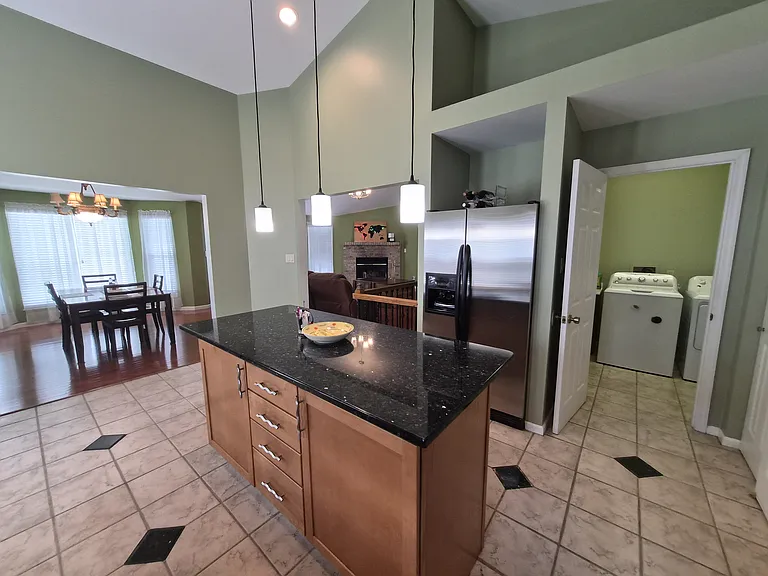 1809 Red Clover Dr — Photo 6