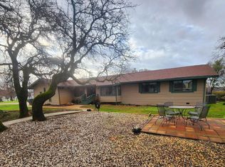 11320 Lorenson Rd, Auburn, CA 95602