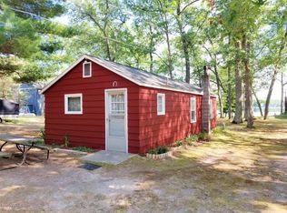 928 W Seventeen Mile Rd, Bitely, MI 49309