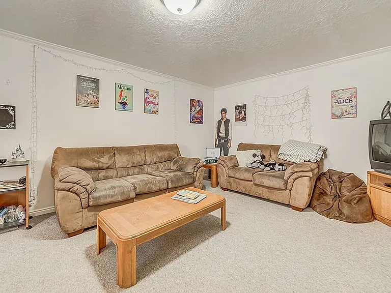 551 N 200 E #307 — Photo 2