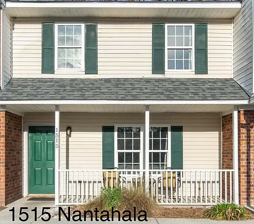 1515 Nantahala Blvd Photo 1