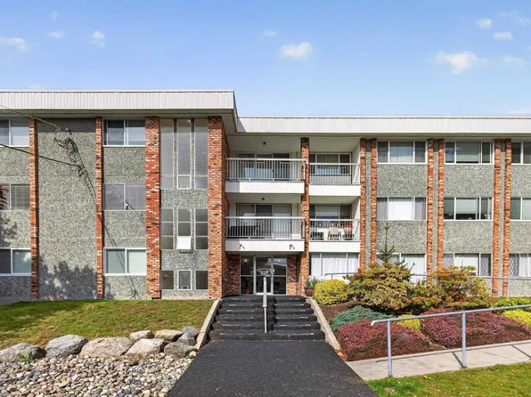 1331 Fir St #202, White Rock, BC V4B 4B3