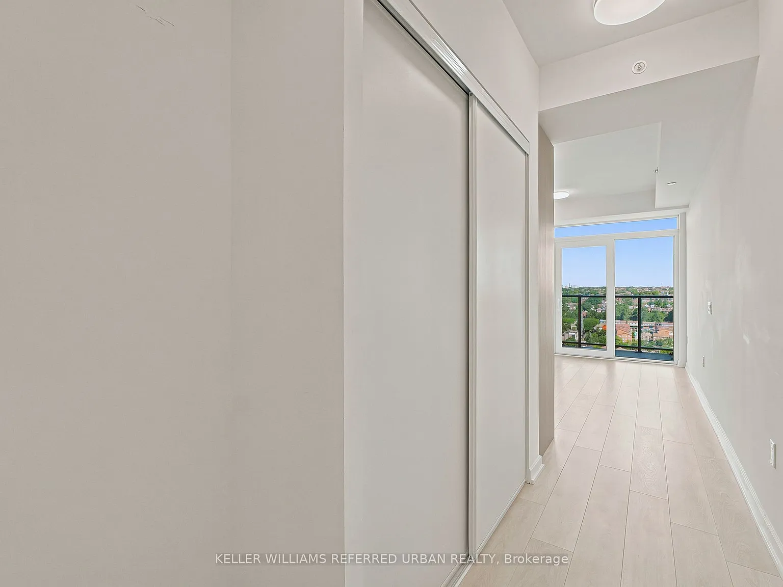 1 bed, $2,000 — Photo 2