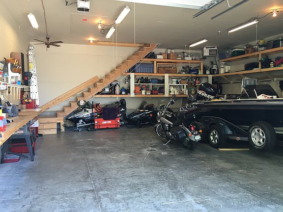 WORKSHOP INTERIOR