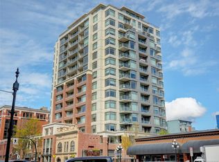 Era, Victoria, BC V8W 0C8