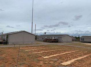 1080 W Highway 85, Dilley, TX 78017
