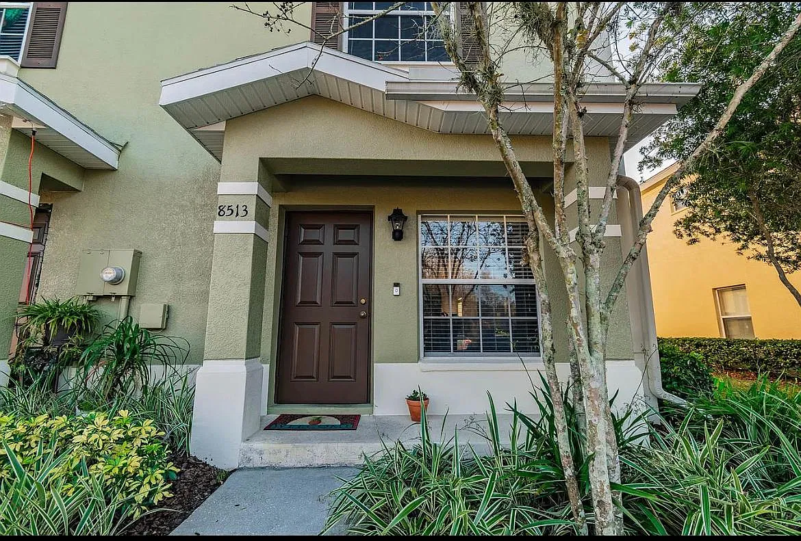 2 bed, 1173 sqft, $2,100 — Photo 4