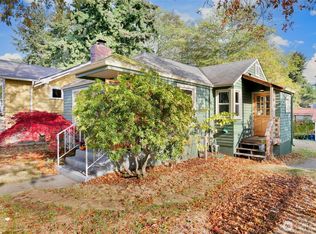 8702 18th Ave NW, Seattle, WA 98117